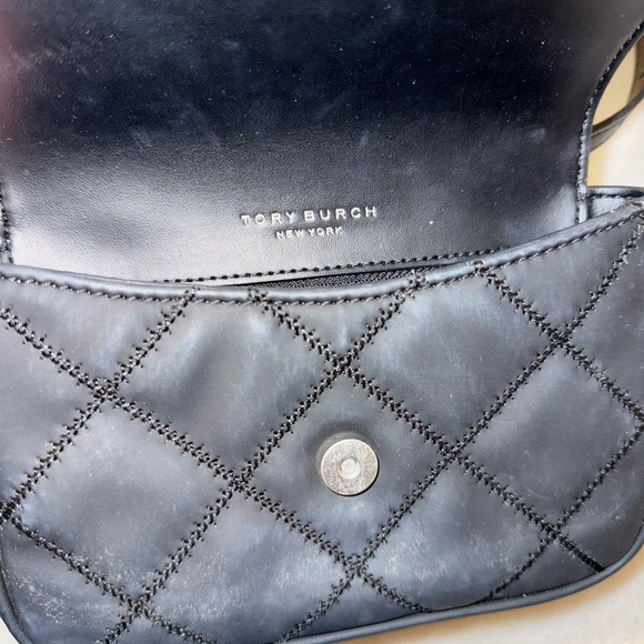 Tory Burch Black Quilted Crossbody Bag - Picture 4 of 5
